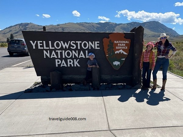 National Parks  Travel Guide Kid 